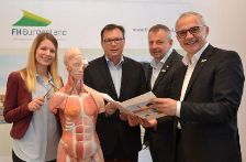 Titelbild: FH Burgenland macht fit fürs Medizinstudium