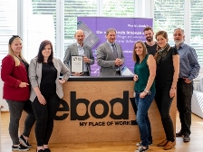Titelbild: Humanomed IT Solutions GmbH gewinnt mit ebody den German Innovation Award 2020