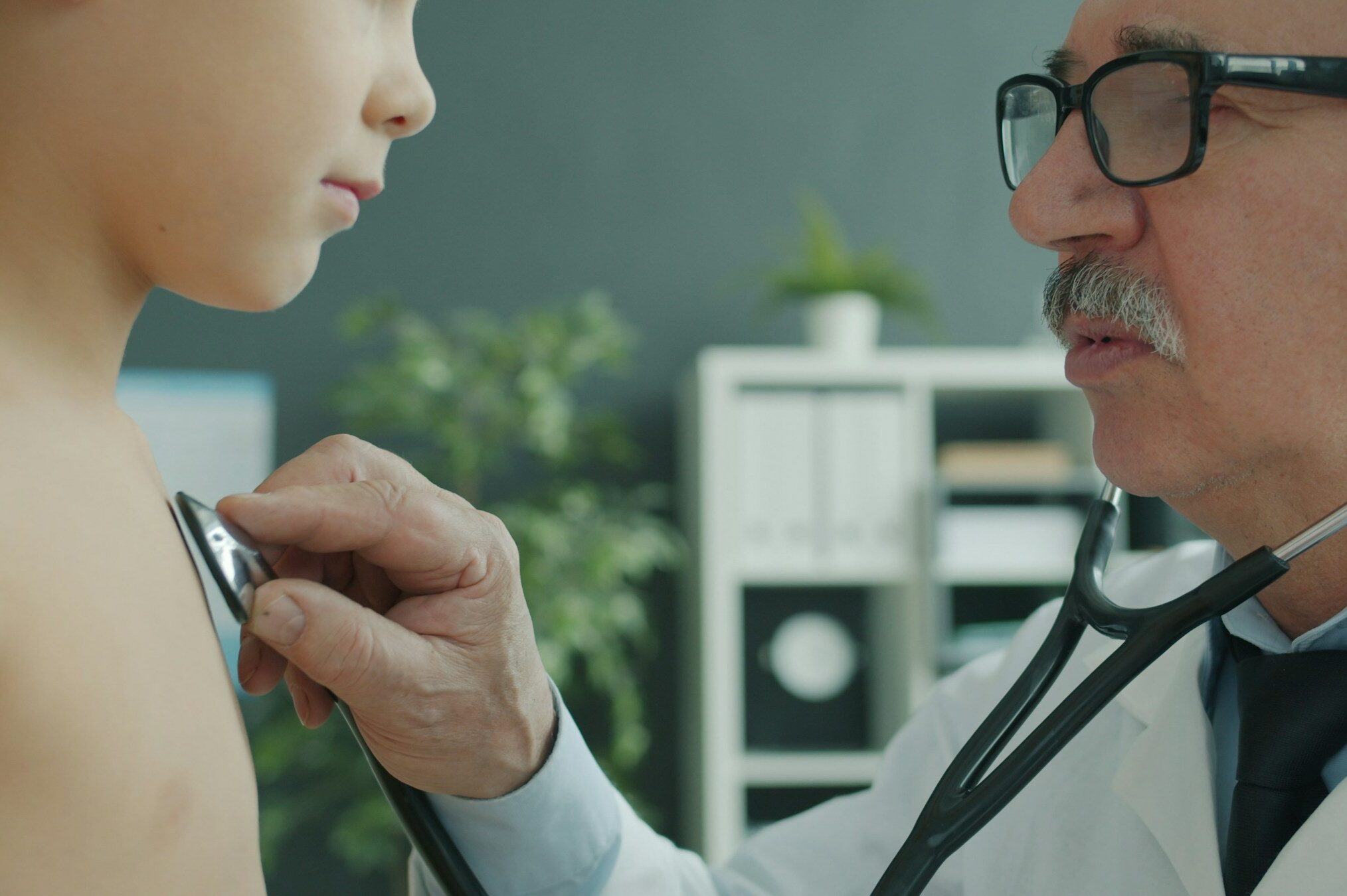 pediatritian examination